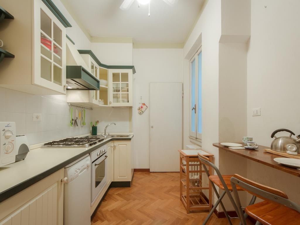 Charming Suite Ponte Vecchio Florence Exterior photo